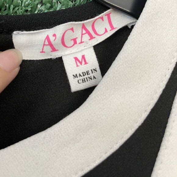 A'Gaci Black and White Striped Bodycon Dress Zip Sleeveless Size Medium - Picture 4 of 12